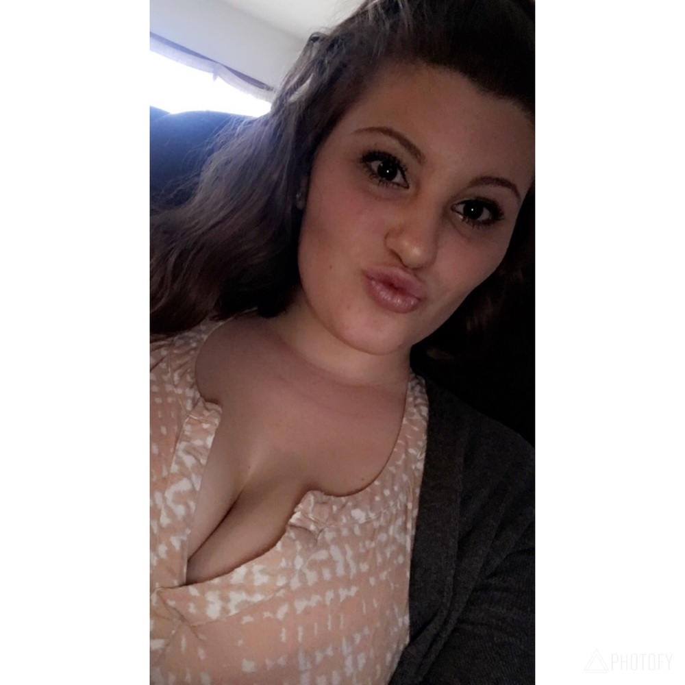 Meet your Posher, Kara